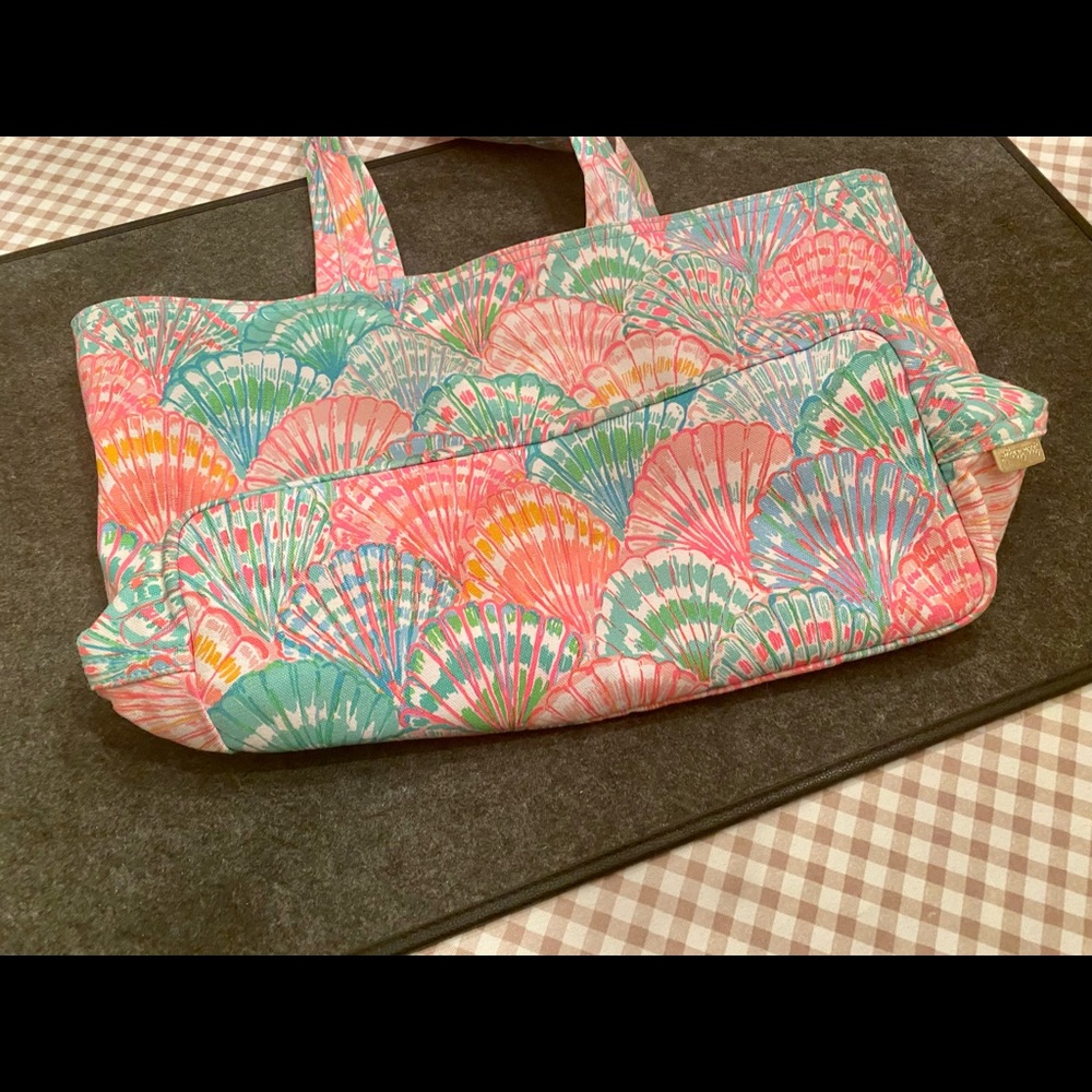 Lilly Pulitzer Multicolor Shell-Print Tote in Pink, Green, Blue